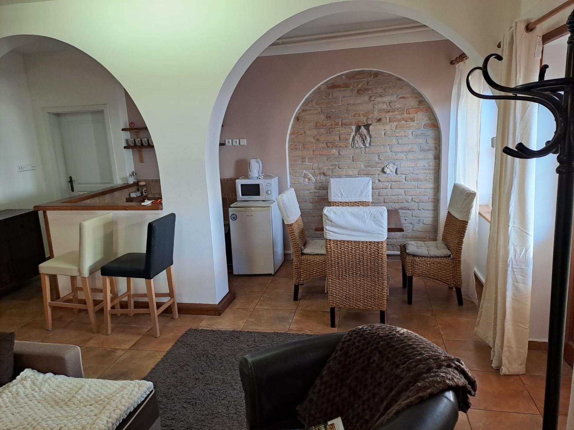 Apartman Romana Postorna Bagian luar foto